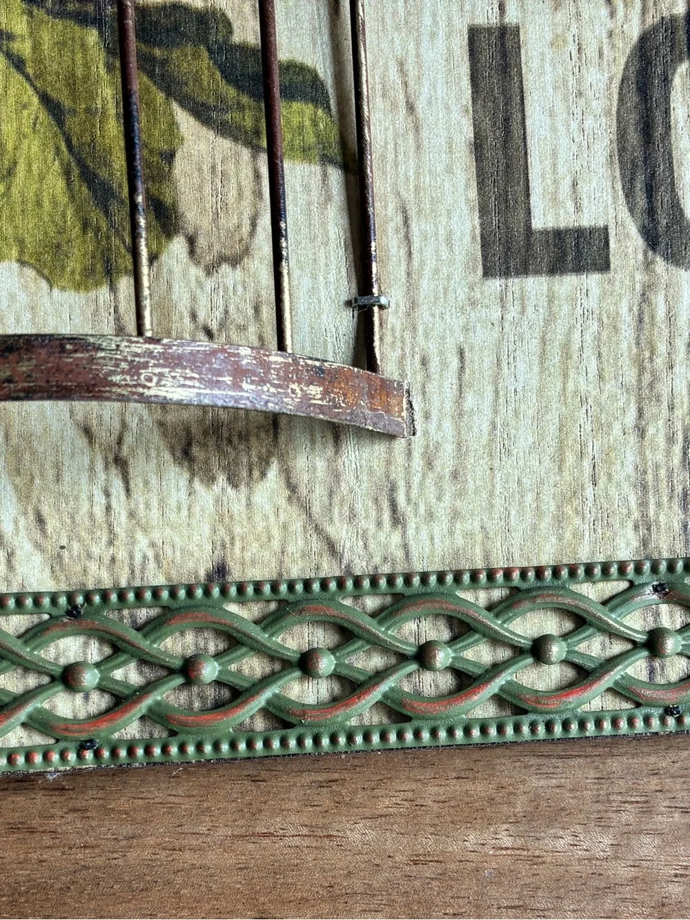 N/A charming wall